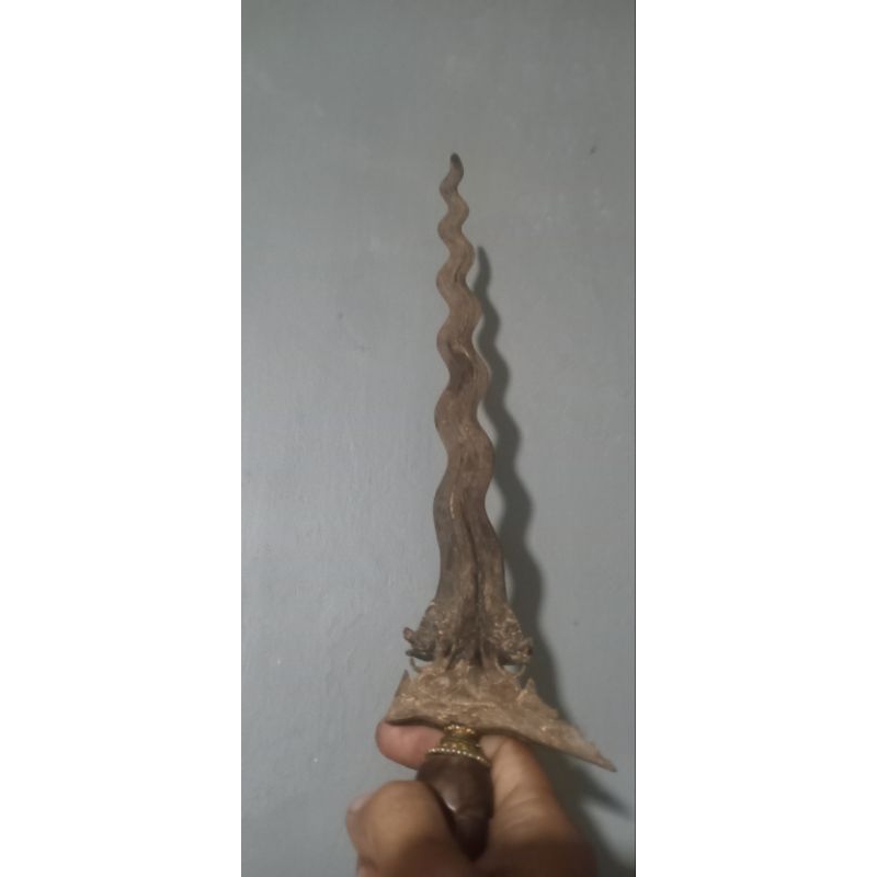 keris naga kembar sepuh