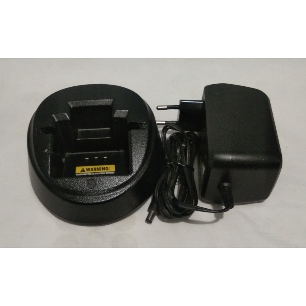Charger HT Motorola GP 2000 Ori Second