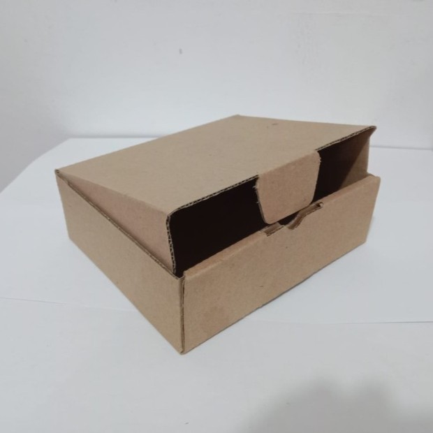 

kardus packing box pizza / die cut uk 21x21x5