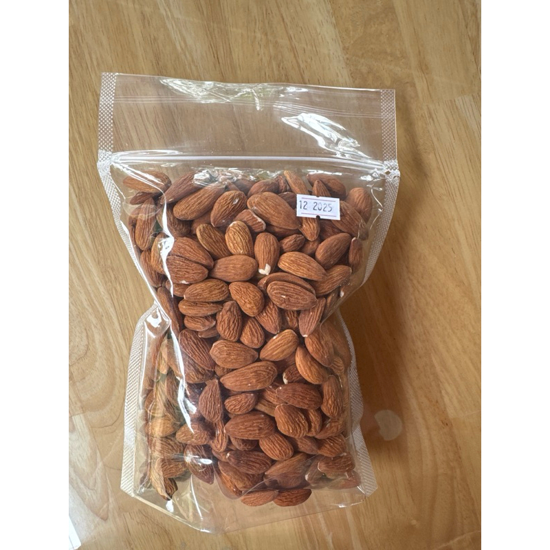 

Raw Almond / Kacang Almond 500gr