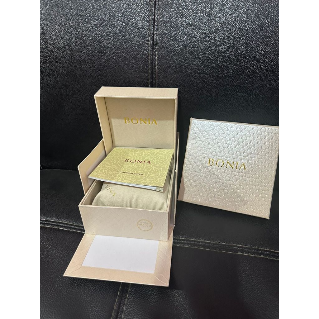 kotak jam tangan bonia - kotak kayu jam tangan bonia original