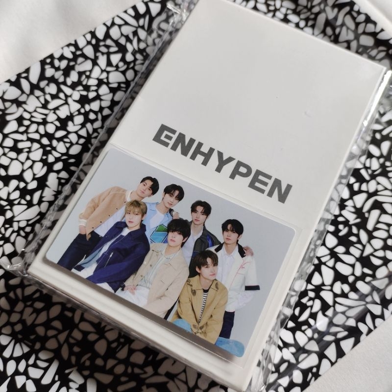 enhypen (md) merchandise | smartphone holder