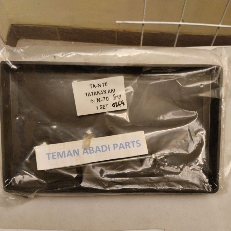 TATAKAN ACCU  PLASTIK N70 N70Z MS-N70