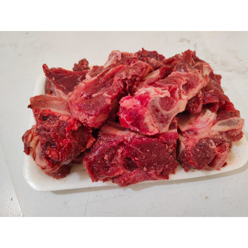 

iga gondrong neckbone 1kg iga neckbone 1kg iga premium sapi iga sapi