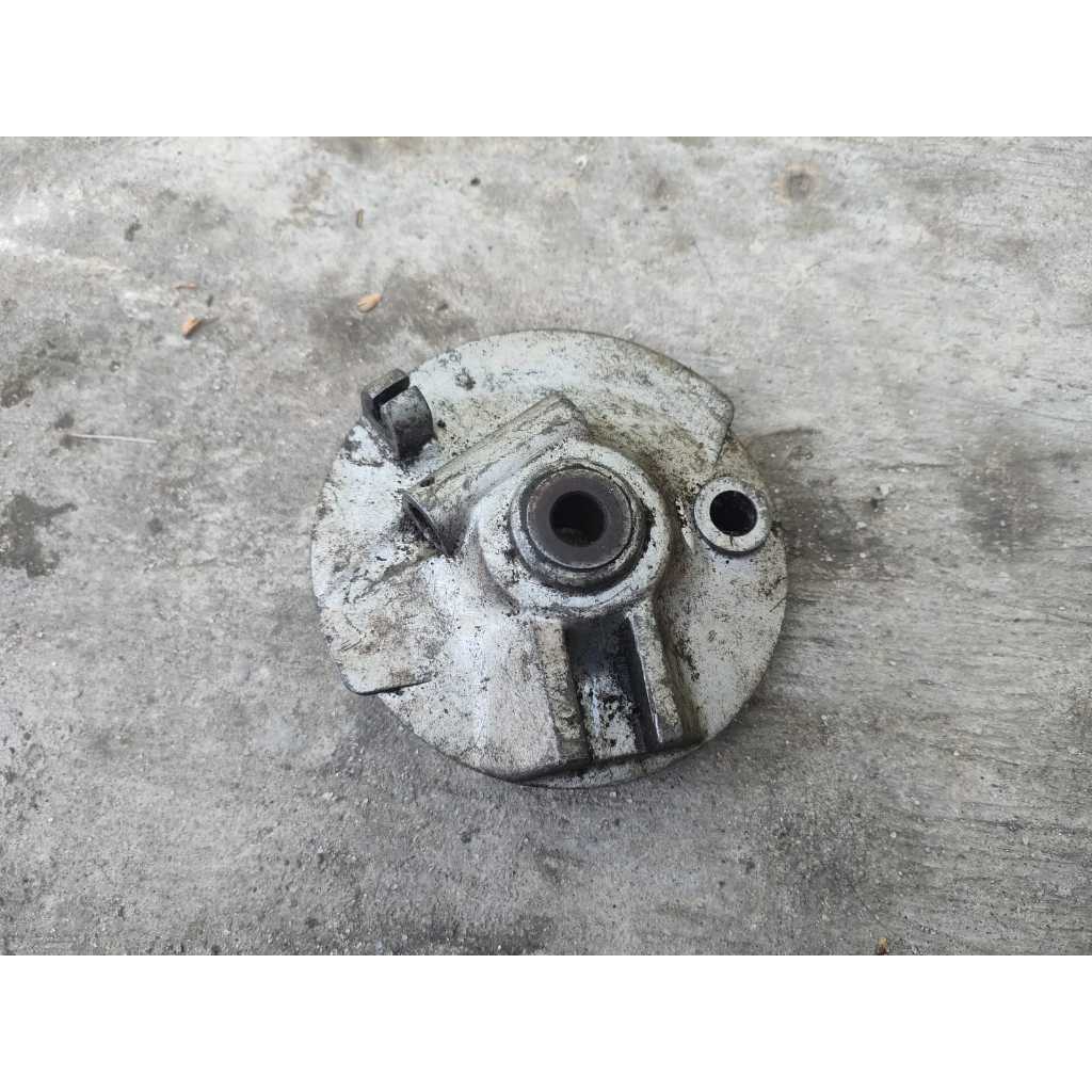 TUTUP TROMOL HONDA S90 S90Z S110 BENLY CB100