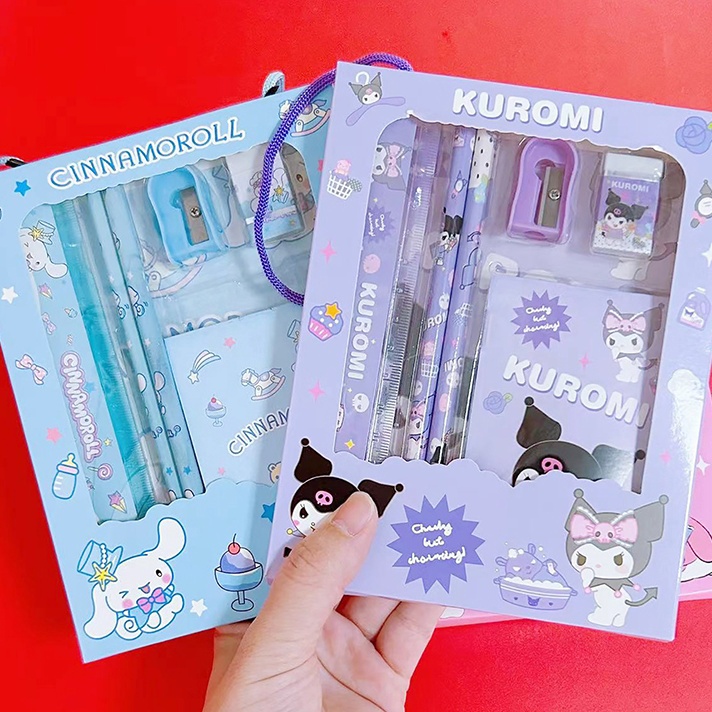 

ALAT TULIS SET EDISI SANRIO 5 IN 1 STATIONERY SET ATK KUROMI CINNAMOROLL MY MELODY