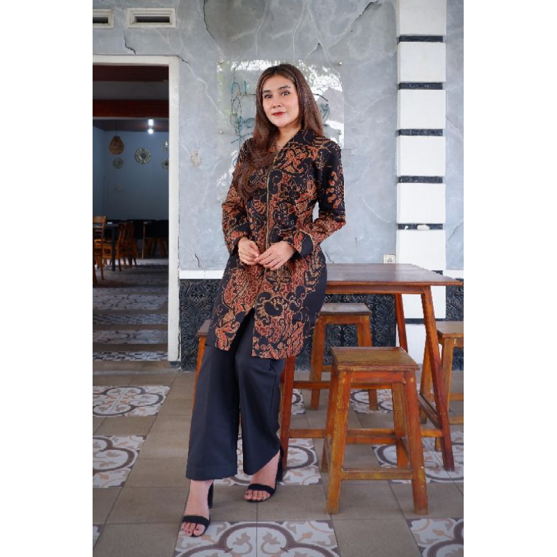 Batik Atasan Wanita motif ARUNA Elegan dan Mewah by Fara Batik