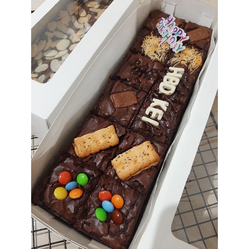 

Brownies special custom Medium