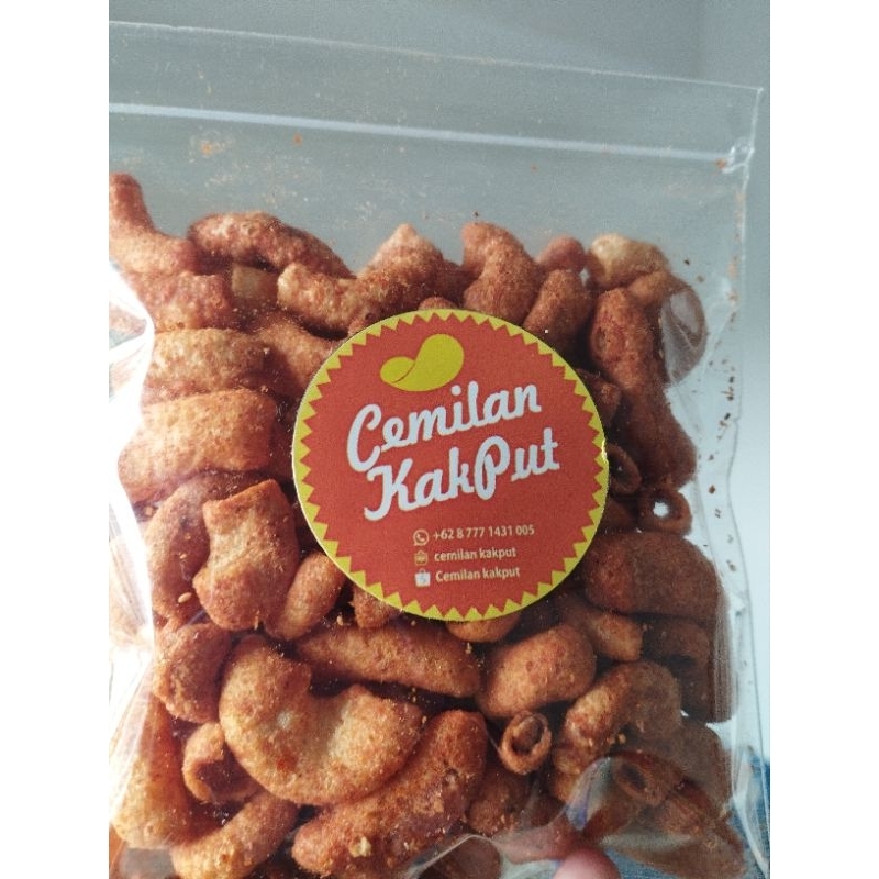 

Macaroni pedas gurih renyah dijamin