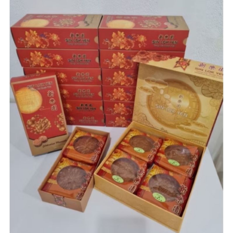 

Mooncake Sin Lok Yen Tausa Telor Isi 4pcs