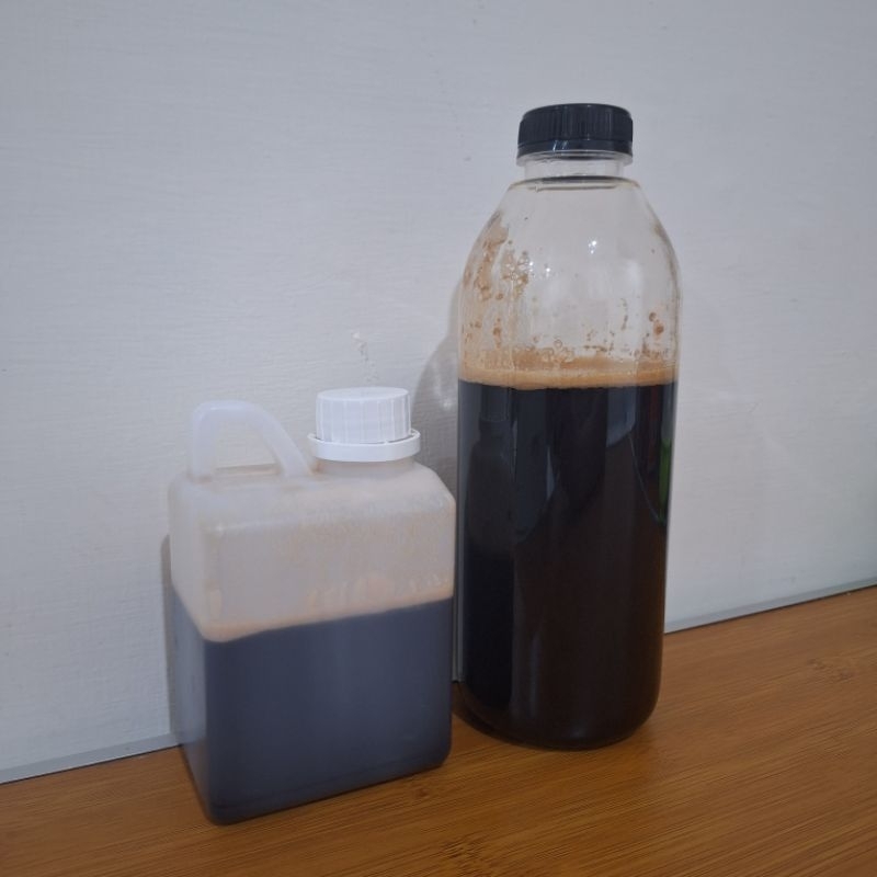 

Madu Murni Akasia Riau 1kg & ½kg