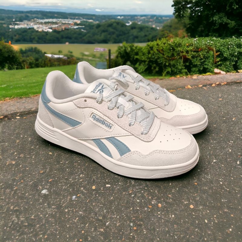 Reebok Court Advance Women Tennis Shoes.