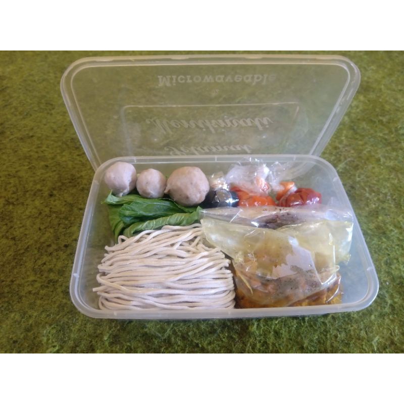 

MIE AYAM MENTAH ISI 5 CUP