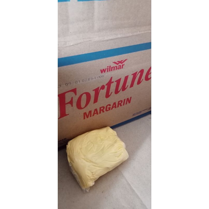 

Mentega Murah Fortune Margarin kemasan 1 KG