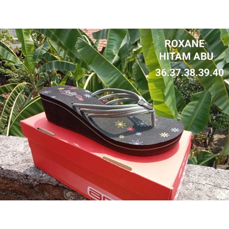 SANDAL HAK TINGGI WANITA 36-40 WADGES JEPIT ANDO ORIGINAL 100% TERBARU DAN TERMURAH PATRICIA HITAM/K