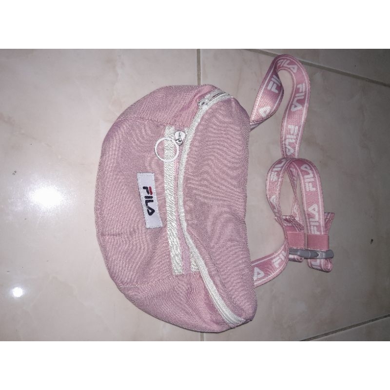 waist bag fila pink preloved