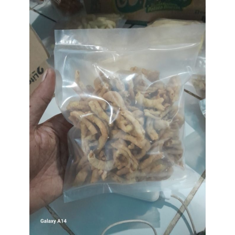 

KRIPSUS EMPUK BERAT 150GR