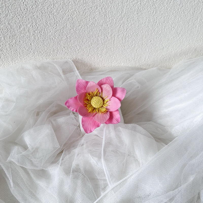 

Lotus Gumpaste / 10cm