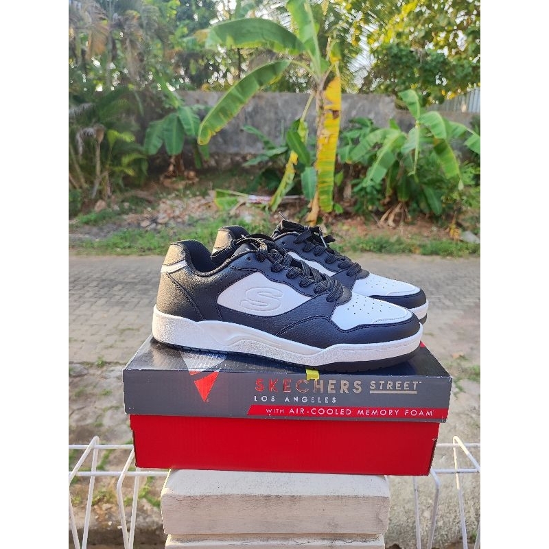 Skechers Los Angeles