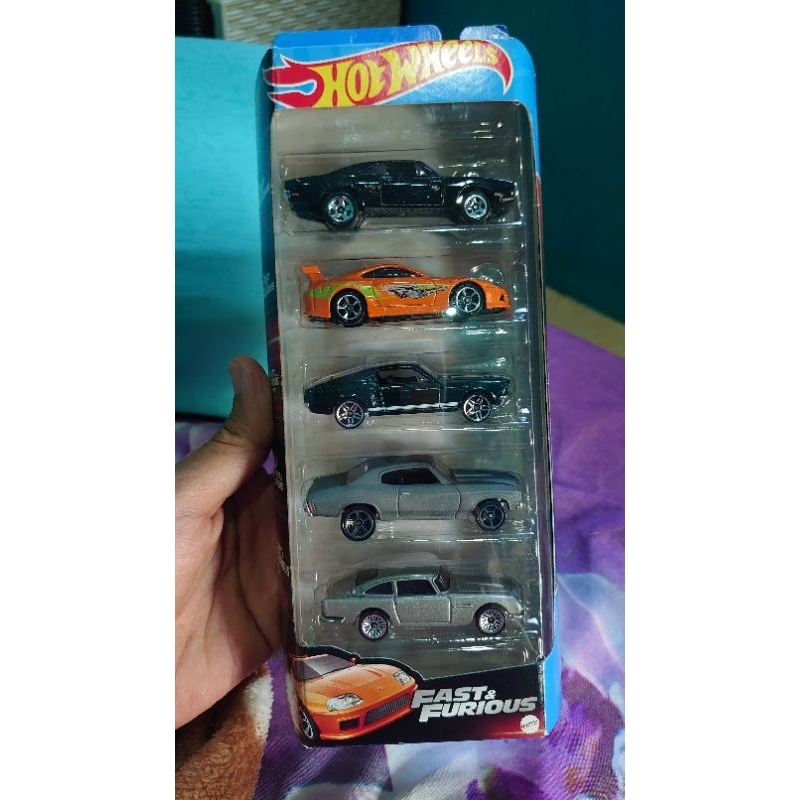 Hot Wheels gift pack fast and furious isi 5