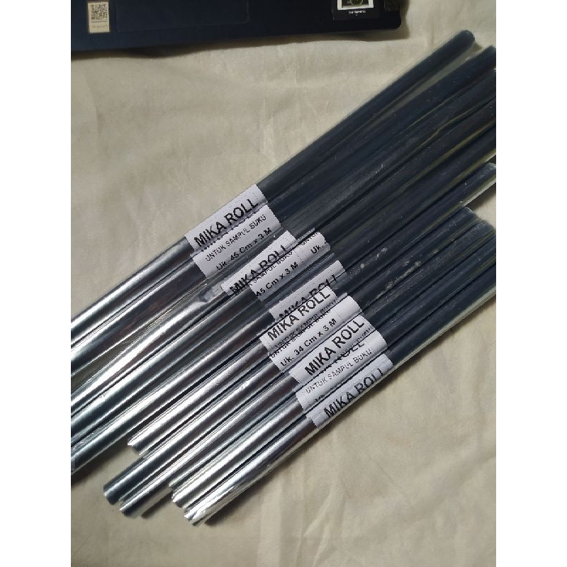 

Sampul Buku Plastik Tebal Mika Roll Ukuran 34 cm & 45 cm