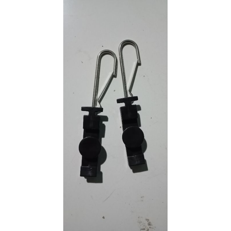 S CLAMP (PENGAIT KABEL FIBER OPTIC)