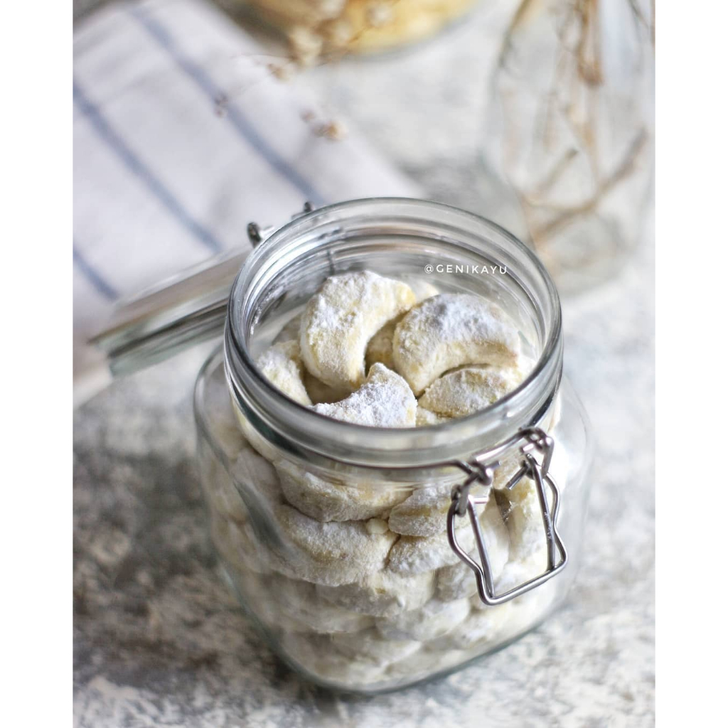 

Putri Salju, Semprit Mawar, Kue Bulan, Almond, Coklat - 250g, 500g, 1kg, Kue Kering & Basah Lumer.