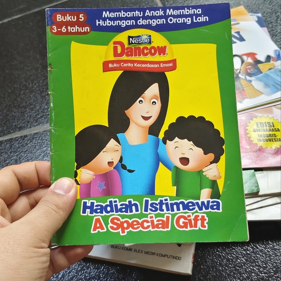 Buku Cerita Dancow Hadiah Istimewa