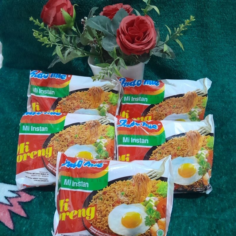 

indomie goreng dan soto