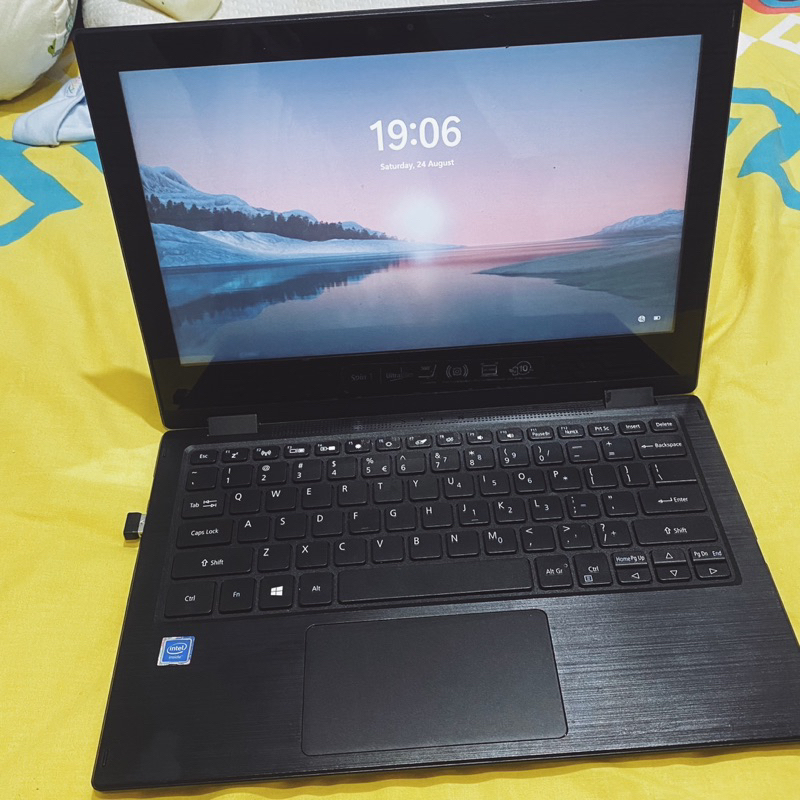 Acer Spin 1 SP111 2in1 TouchScreen