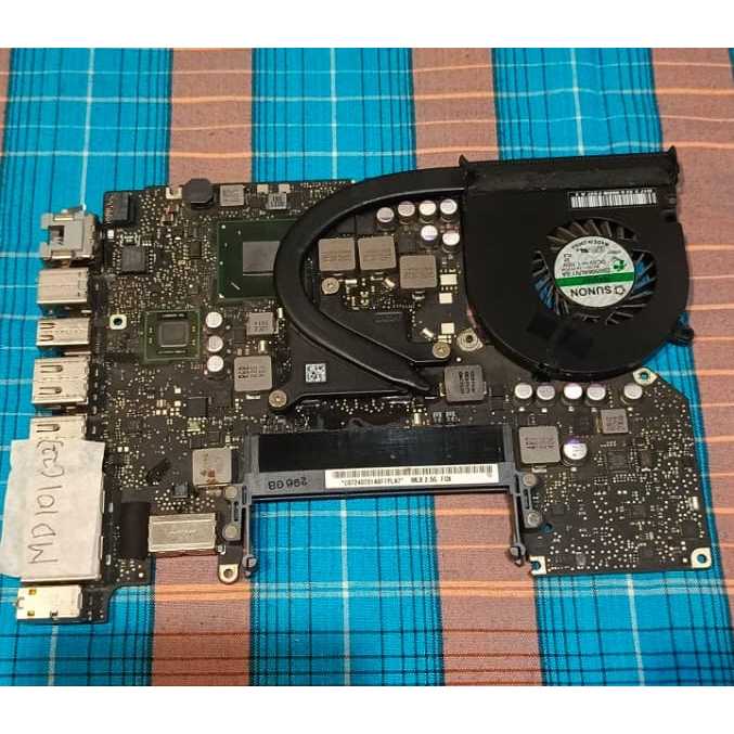 Logicboard Macbook Pro 13 MD101(22) 2012 corei5 2.5 Mati bekas service