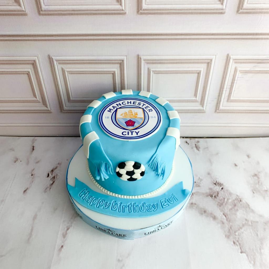 

Kue Ulang Tahun/Birthday Cake/Kue Ultah Tema Manchester City/Kue Birthday Jakarta/Cake Bola