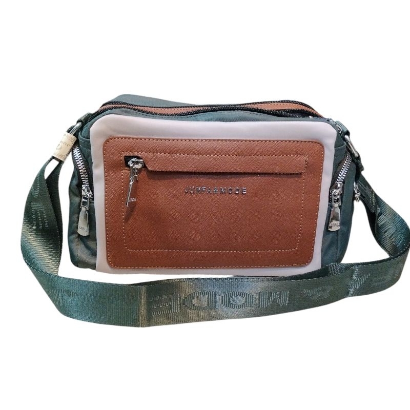 JF2605 Tas Selempang wanita Junfa Premium