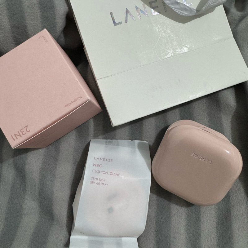 PRELOVED LANEIGE 23N V2 GLOW PINK