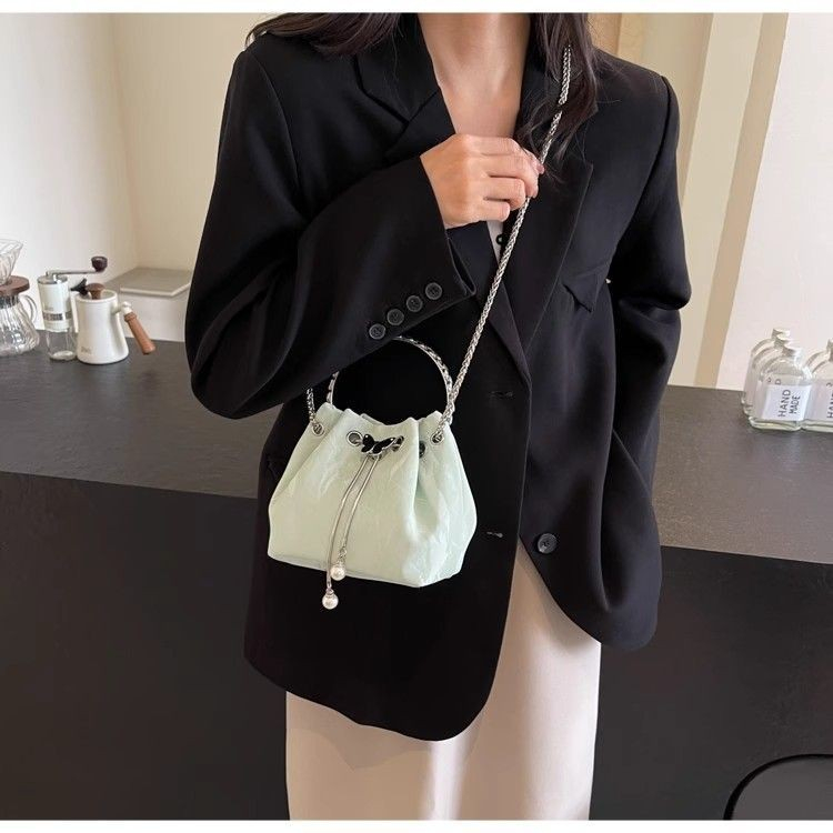 Silver Butterfly Chain Bucket Bag Shoulder Messenger Bag Handbag