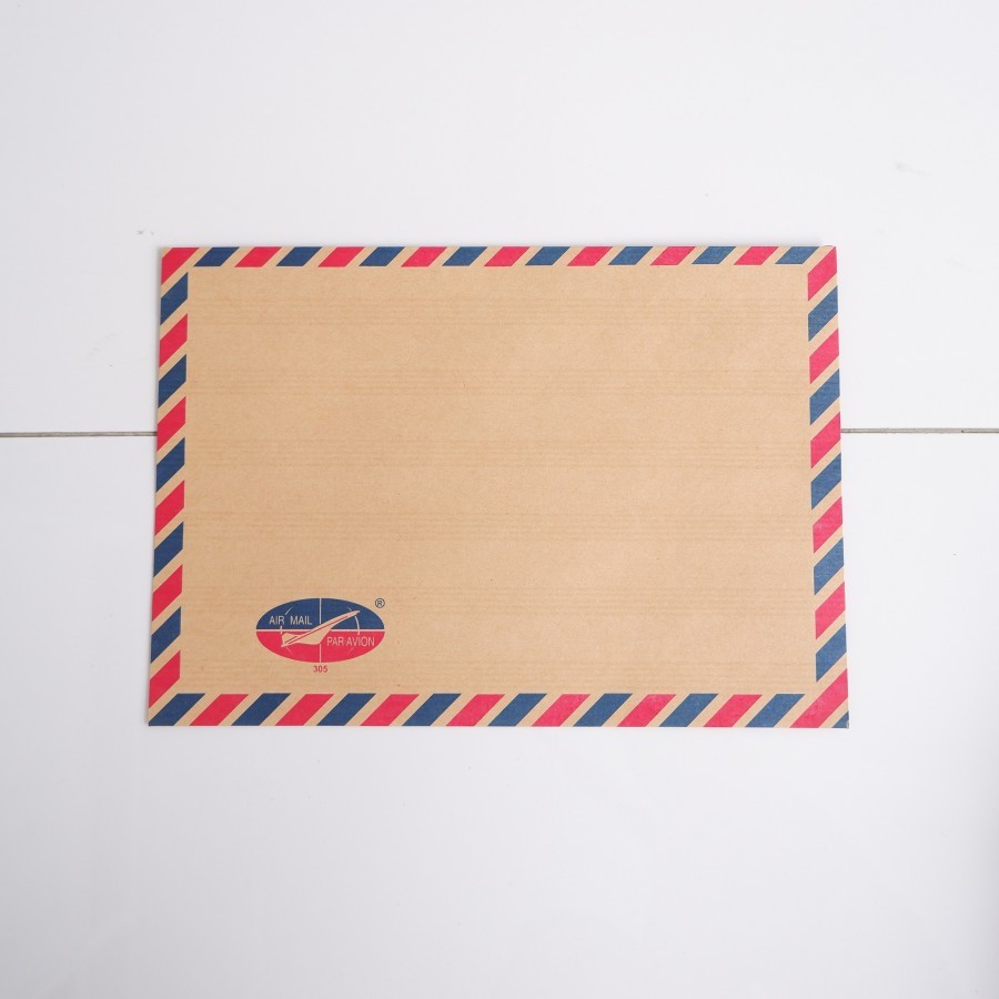 

TBMO AMPLOP GLOBE AIRMAIL TANPA TALI 305 17X24 @10 LKM
