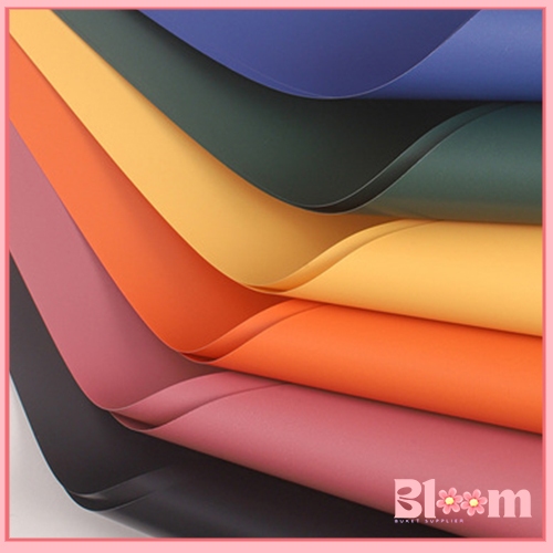 

Full Color Polos Cellophane Wrapping Paper Kertas Bunga solid Kb6199