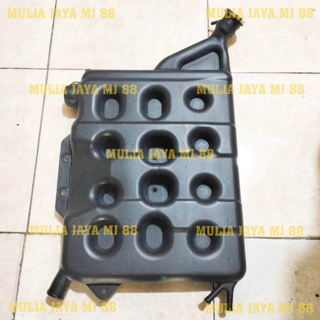 Tabung Air Belakang Hino 500 Trailer FM320