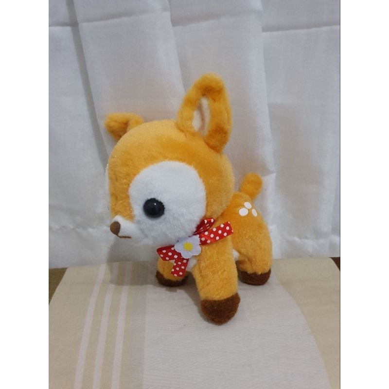 Amuse Rusa Boneka Kecil