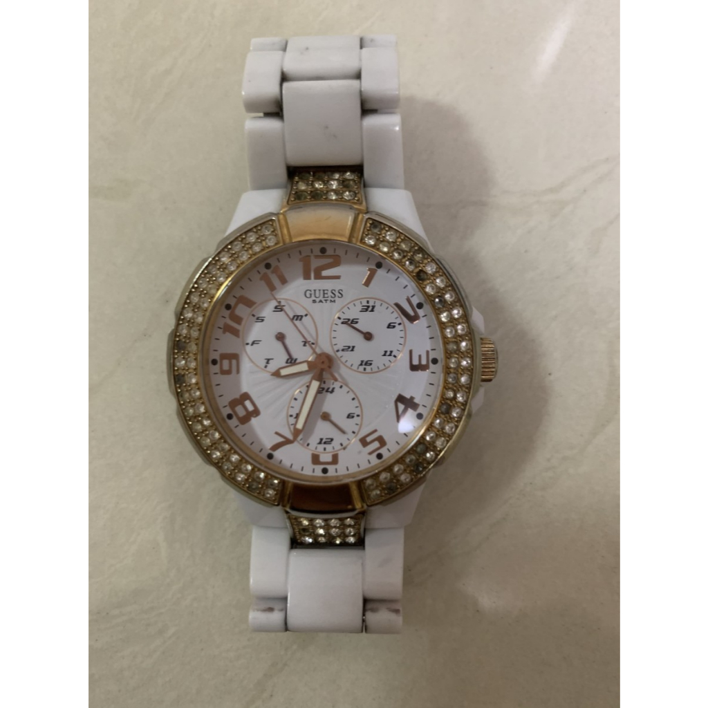 Jam tangan arloji guess asli ori wanita Masih berfungsi baik No box