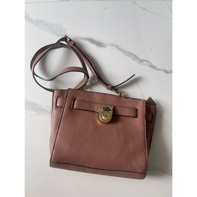 MK Michael Kors Hamilton Sling