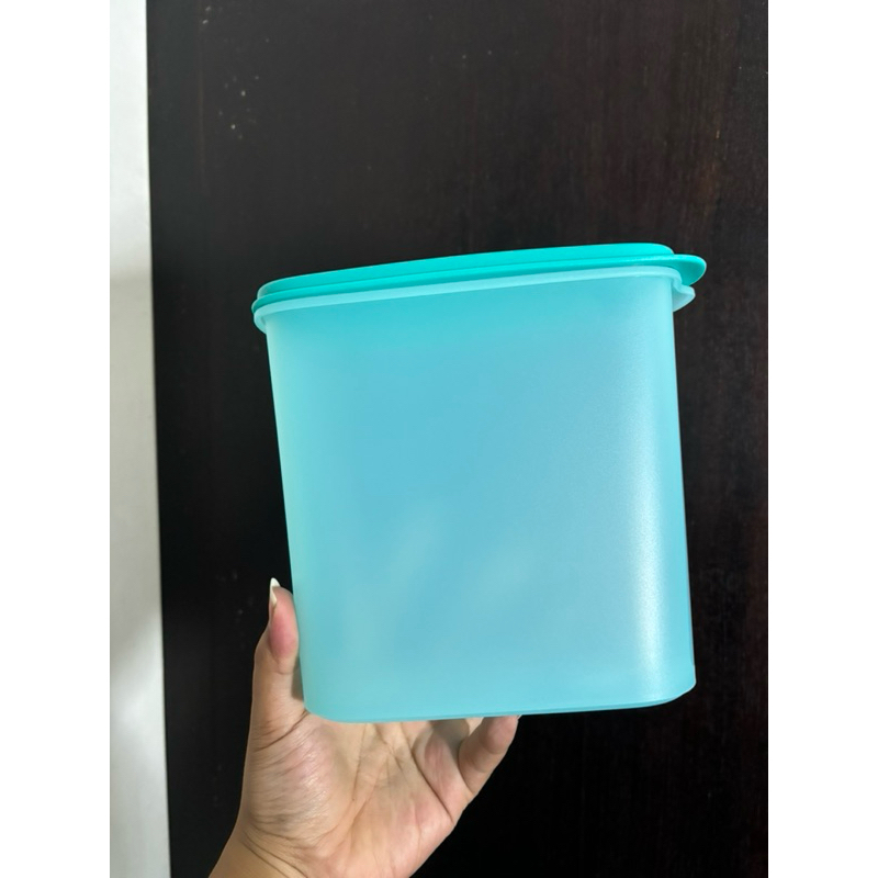 MM Oval 1,7L Tupperware Toples Oval