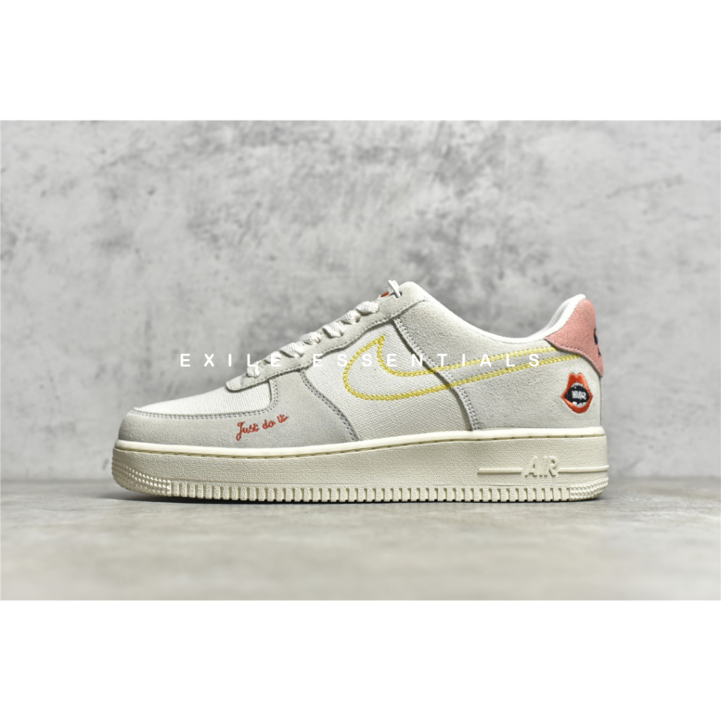 [READY STOCK SIZE 36] Nike Air Force 1 Low '07 Peace (Rock N Roll)
