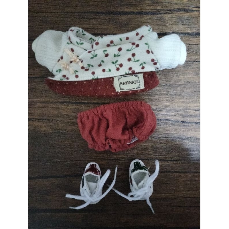 baju dan sepatu doll 20cm