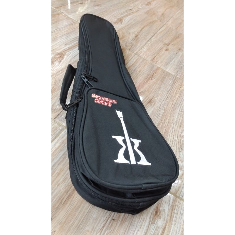 Tas Ukulele Soprano 21 Inci Softcase Ukulele Soprano Gigbag Ukulele P=58 cm