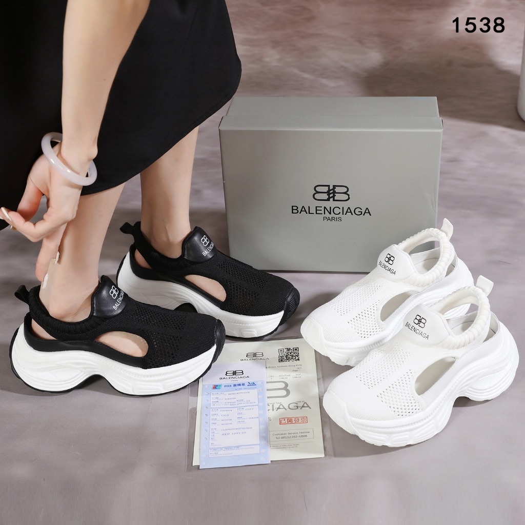 28.088 Sepatu 1538 Women's Platform Wedges Shoes