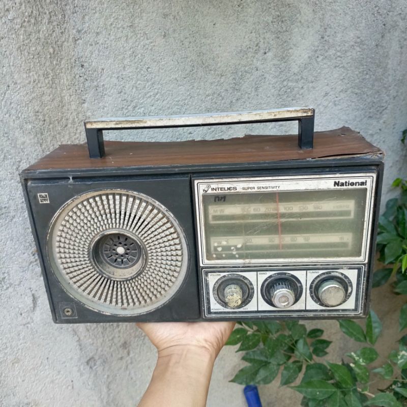 radio kayu national intelics antik jadul