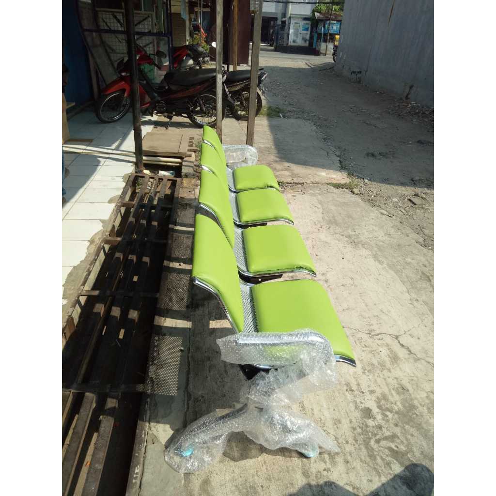 Pabrik Furniture || Castem Kursi tunggu bandara 4 dudukan atau klinik bisa castem warna kota bekasi