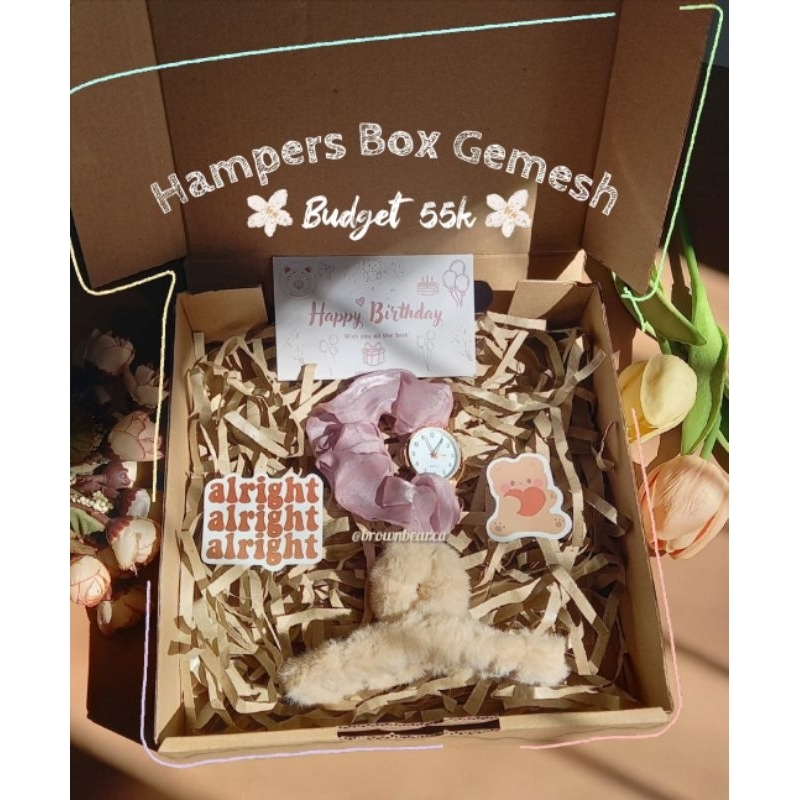 

Hampers Box/ Gift Box/ Kado Hampers/ Kado Ultah/ Hampers Murah / Rekomendasi Kado / Kado Graduation/ Jam Tangan / Jam Lucu/ Jedai Rambut / Kaos Kaki Murah