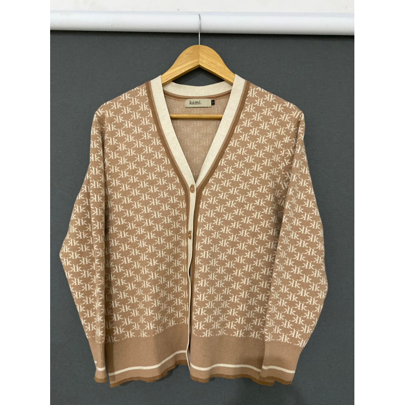monogram cardigan kamiidea